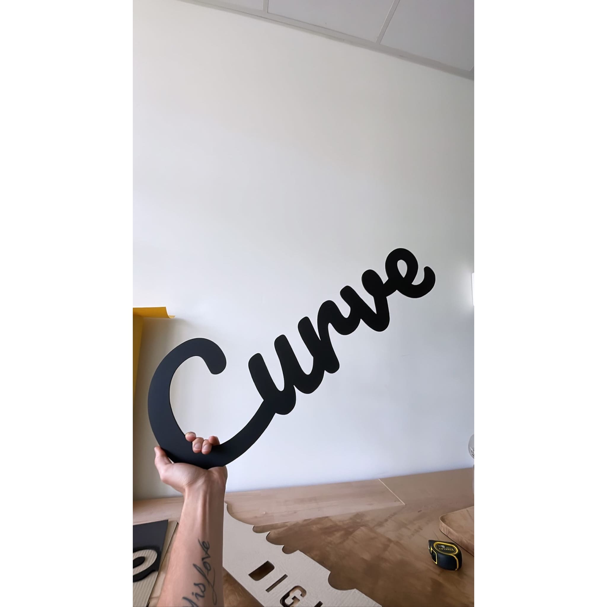 Logo aan de Muur op Maat