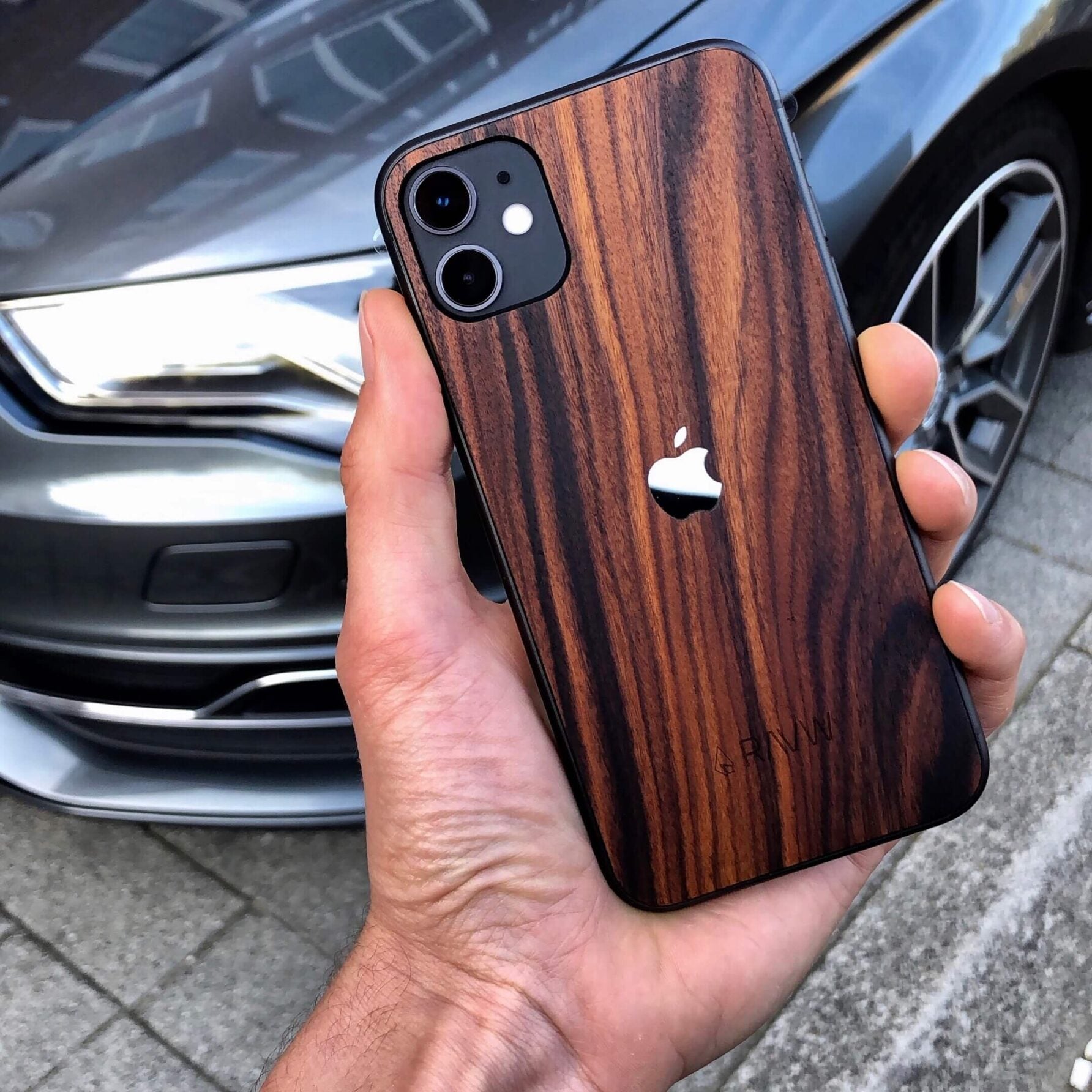 RAUW Houten iPhone Skin