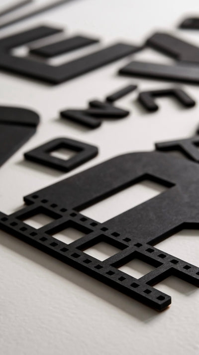 RAUW 3D logo van zwart MDF op maat voor bedrijven