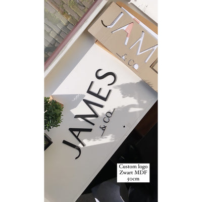 Logo aan de Muur op Maat